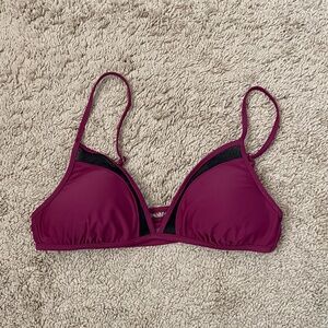 Gianni Bini swim top, size L